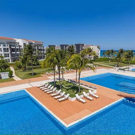 Condo Beach Front 2Br 3Bath Family Big Pool Jacuzzi Tenis Gym Spa